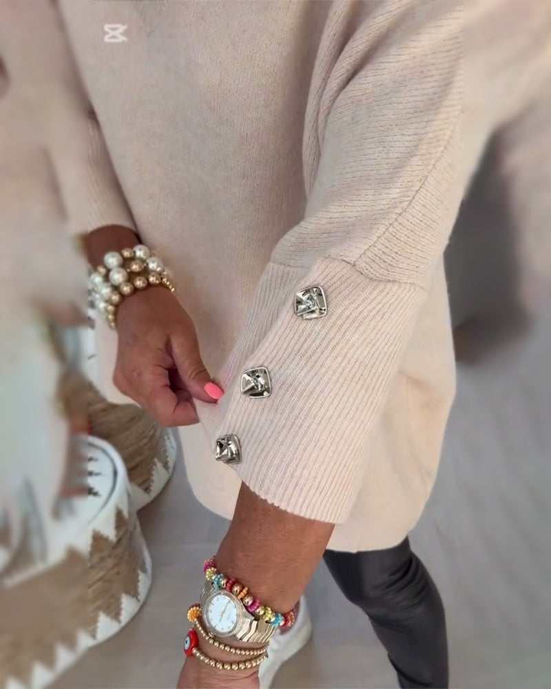 Sweter z Dekolt w serek, knappet w asymmetriske egenskaper