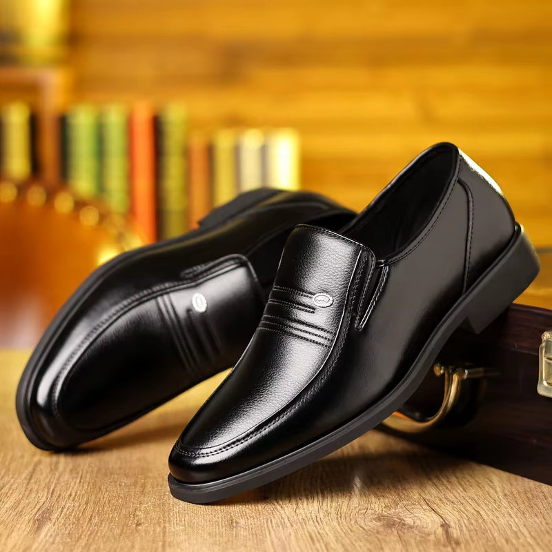 Luftige SkinnButy dla mężczyzn z Skjult 6 cm Løft – Elegancki Slip-on dla Lato w Jobb