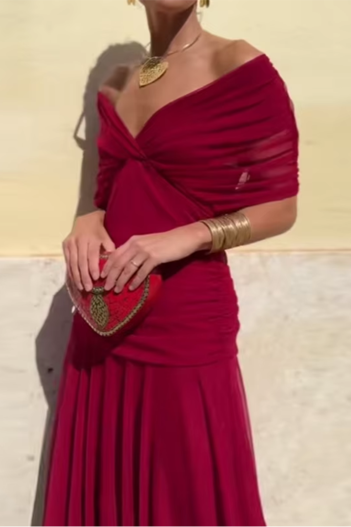 Louise | Elegancka sukienka maxi z dekoltem V