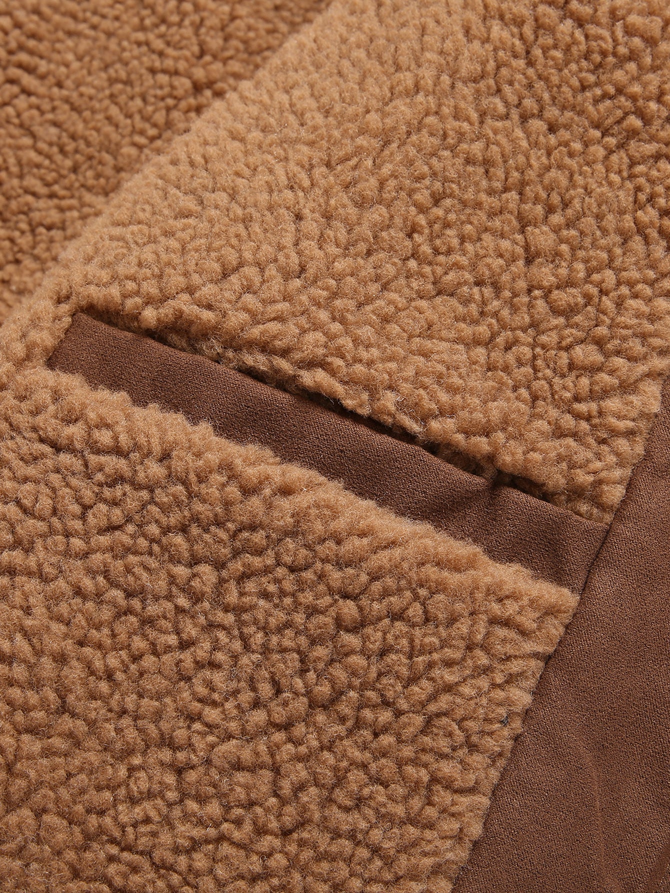 RuskinnKurtka fôret z teddy w kieszenie