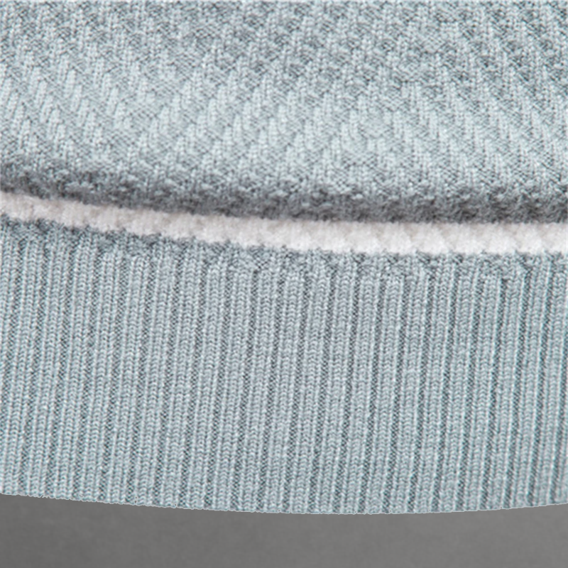 Dorian | Stripet Sweter