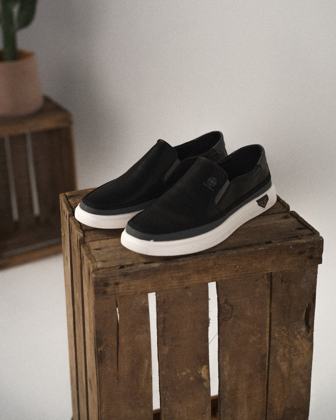 The Whitman Slip-On Buty