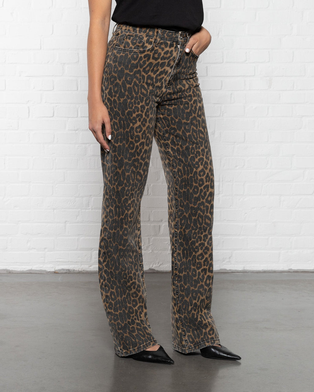 LEOPARD BOOTCUT JEANS