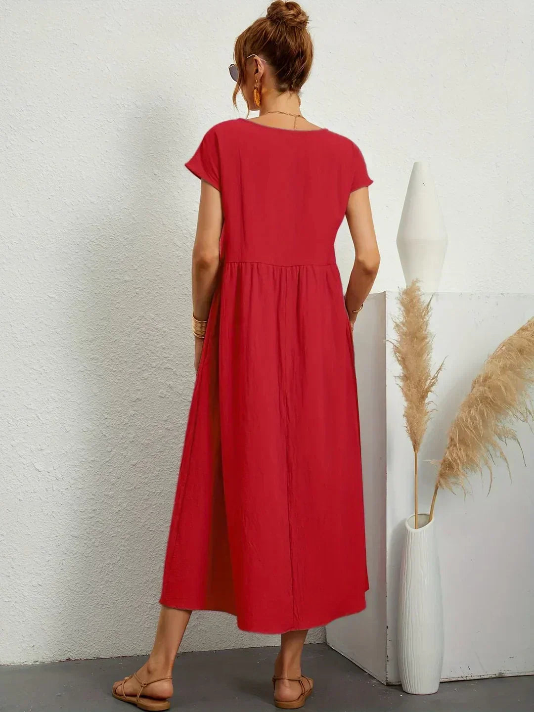 HEIKE™ – Flytende sukienka midi z ponadczasową elegancję