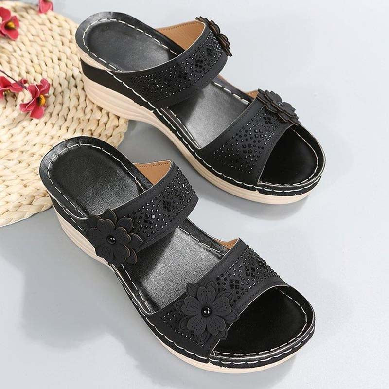 Vintage Wedge Kapcie