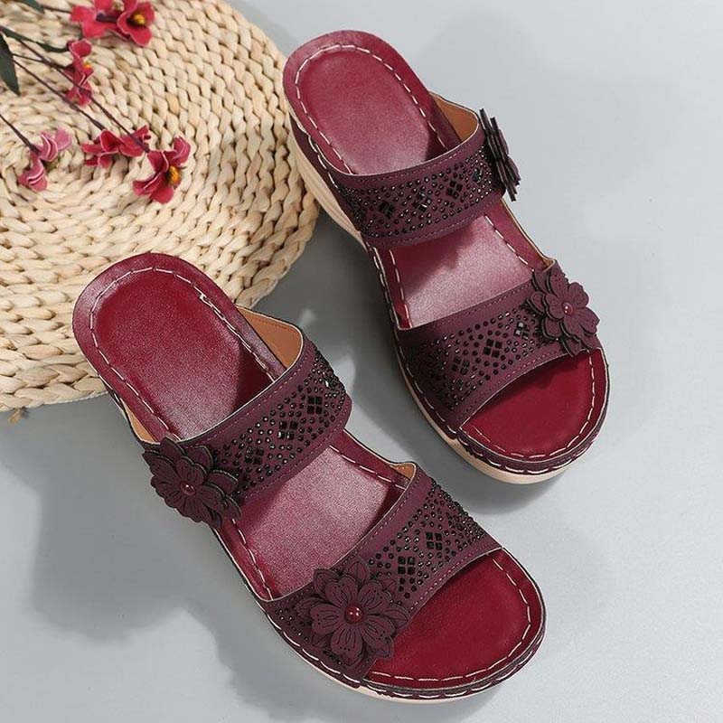 Vintage Wedge Kapcie