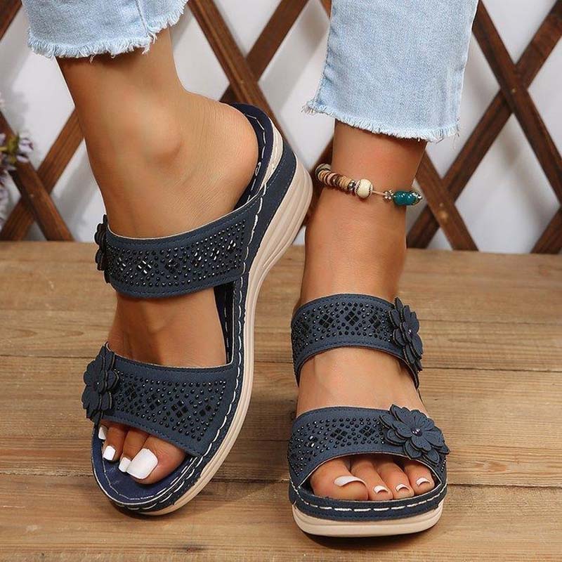 Vintage Wedge Kapcie