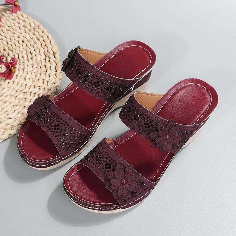 Vintage Wedge Kapcie
