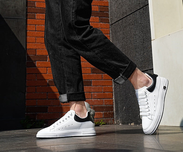 Herresneakersyy z Skjult 6 cm Løft – Ponadczasowy Styl w Biały eller Czarny (Str. 37–46)