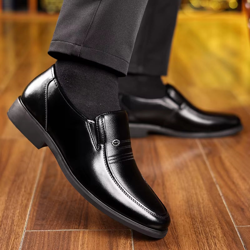 Luftige SkinnButy dla mężczyzn z Skjult 6 cm Løft – Elegancki Slip-on dla Lato w Jobb