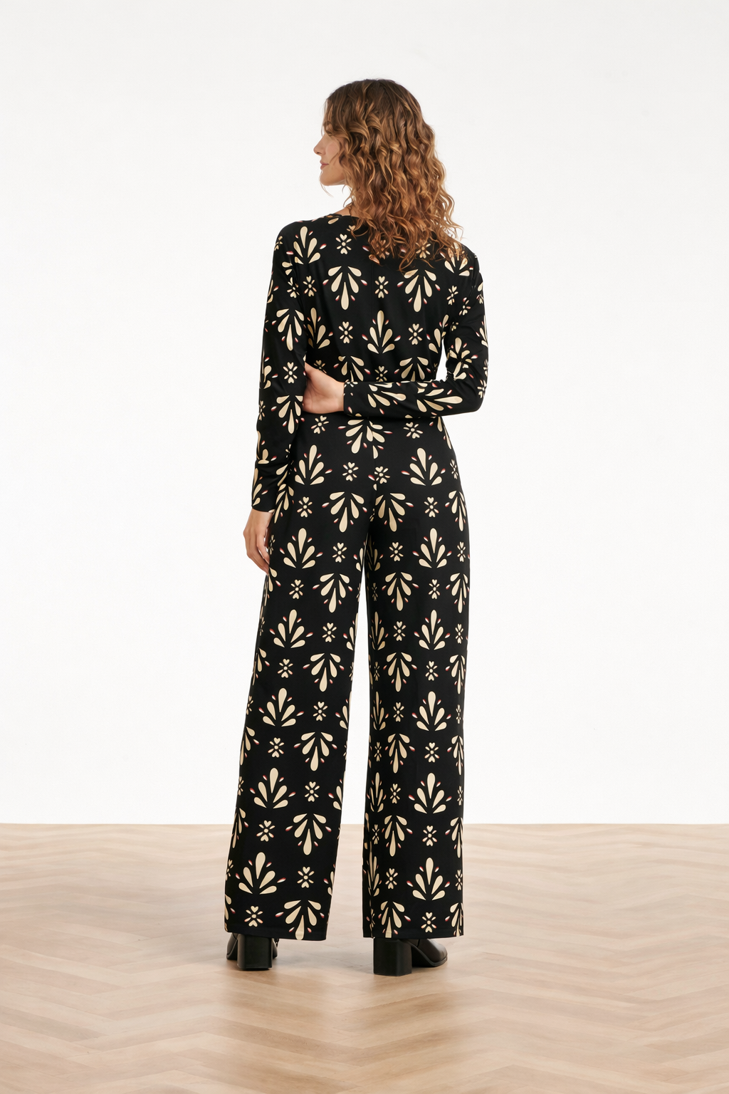 Ornamentaal Print Jumpsuit In Travelkwaliteit | Black - Off White