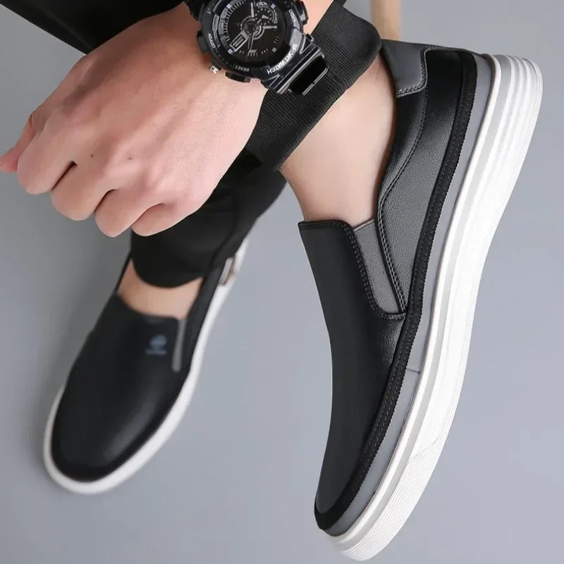 The Whitman Slip-On Buty